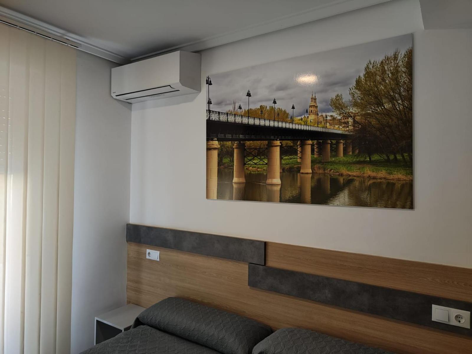 Hostal Rioja Condestable Логроньо Экстерьер фото