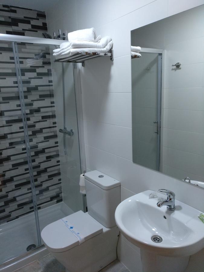 Hostal Rioja Condestable Логроньо Экстерьер фото